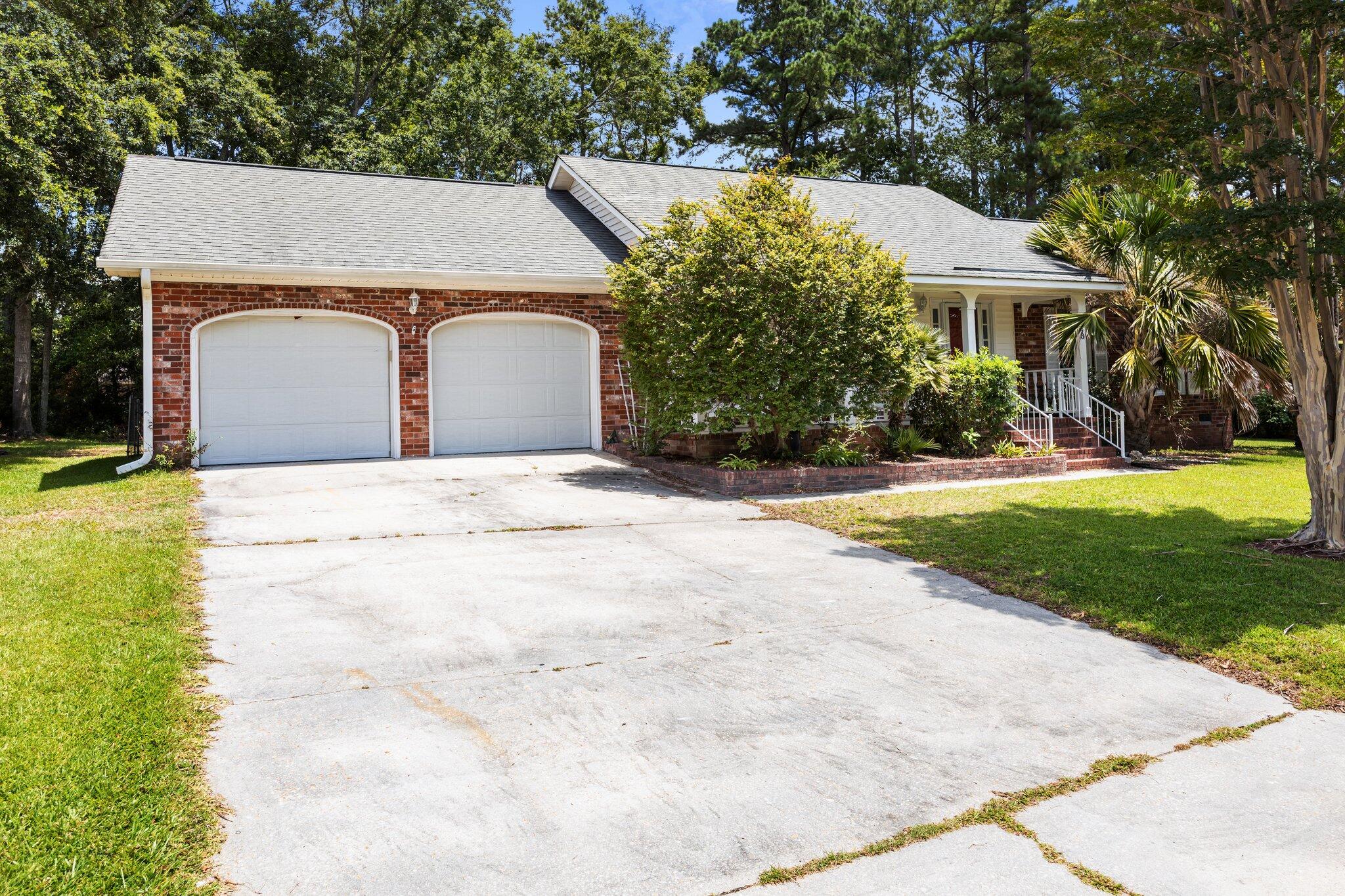 Summerville, South Carolina 29485, United States, 3 Bedrooms Bedrooms, ,2 BathroomsBathrooms,Residential,Active,163444