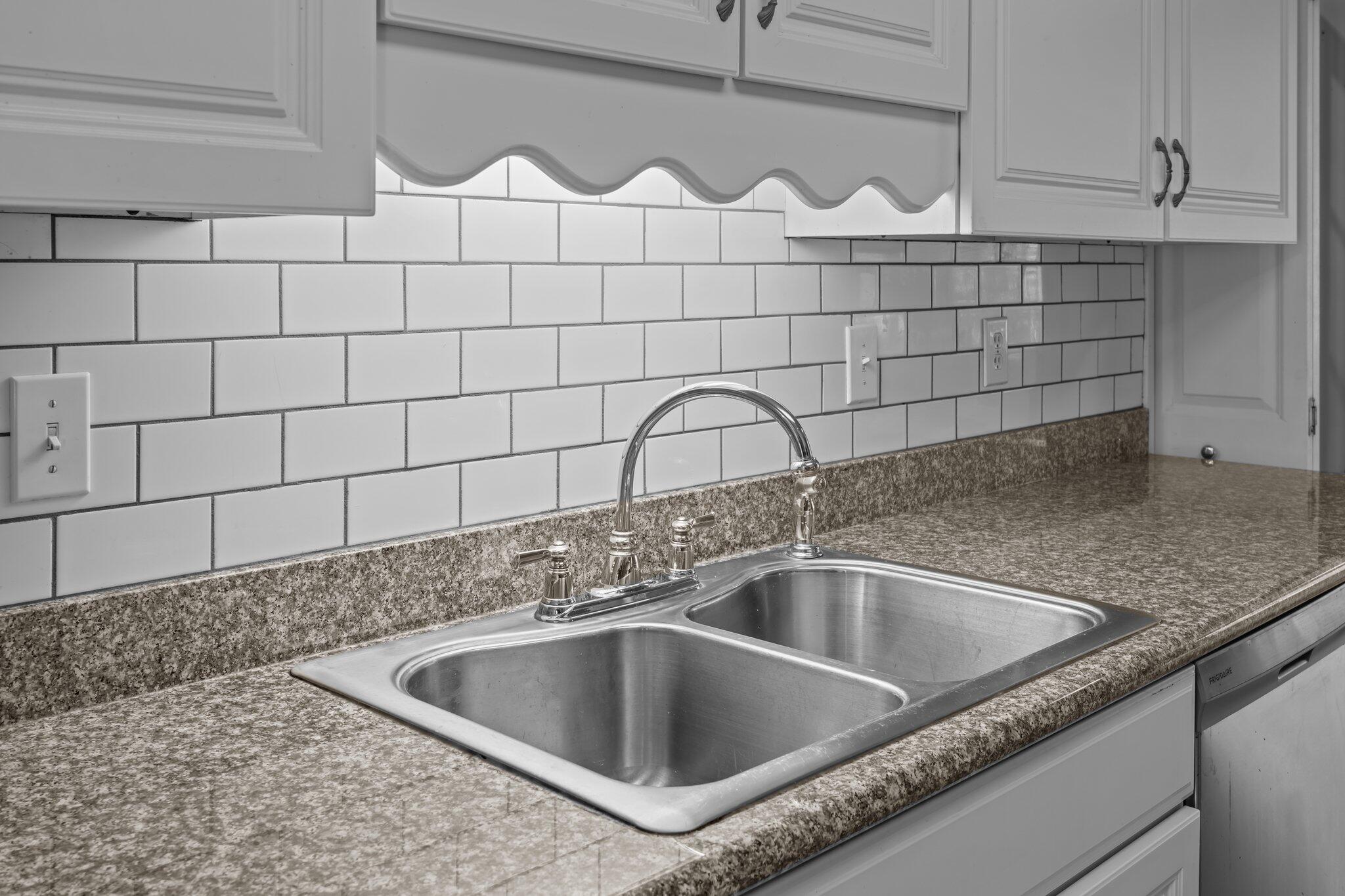 Summerville, South Carolina 29485, United States, 3 Bedrooms Bedrooms, ,2 BathroomsBathrooms,Residential,Active,163444