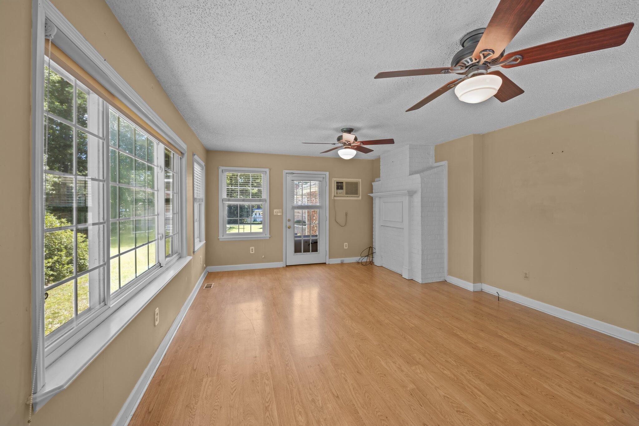 Summerville, South Carolina 29485, United States, 3 Bedrooms Bedrooms, ,2 BathroomsBathrooms,Residential,Active,163444