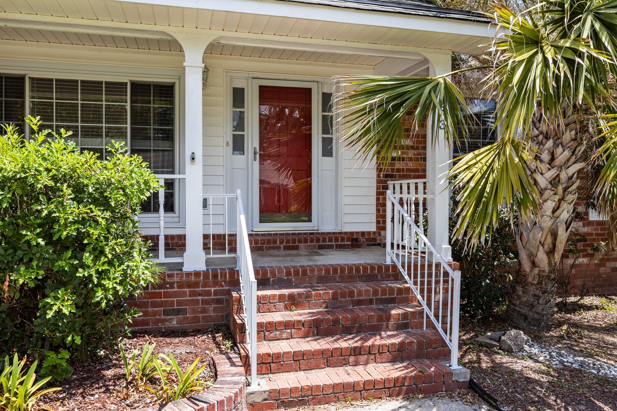 Summerville, South Carolina 29485, United States, 3 Bedrooms Bedrooms, ,2 BathroomsBathrooms,Residential,Active,163444