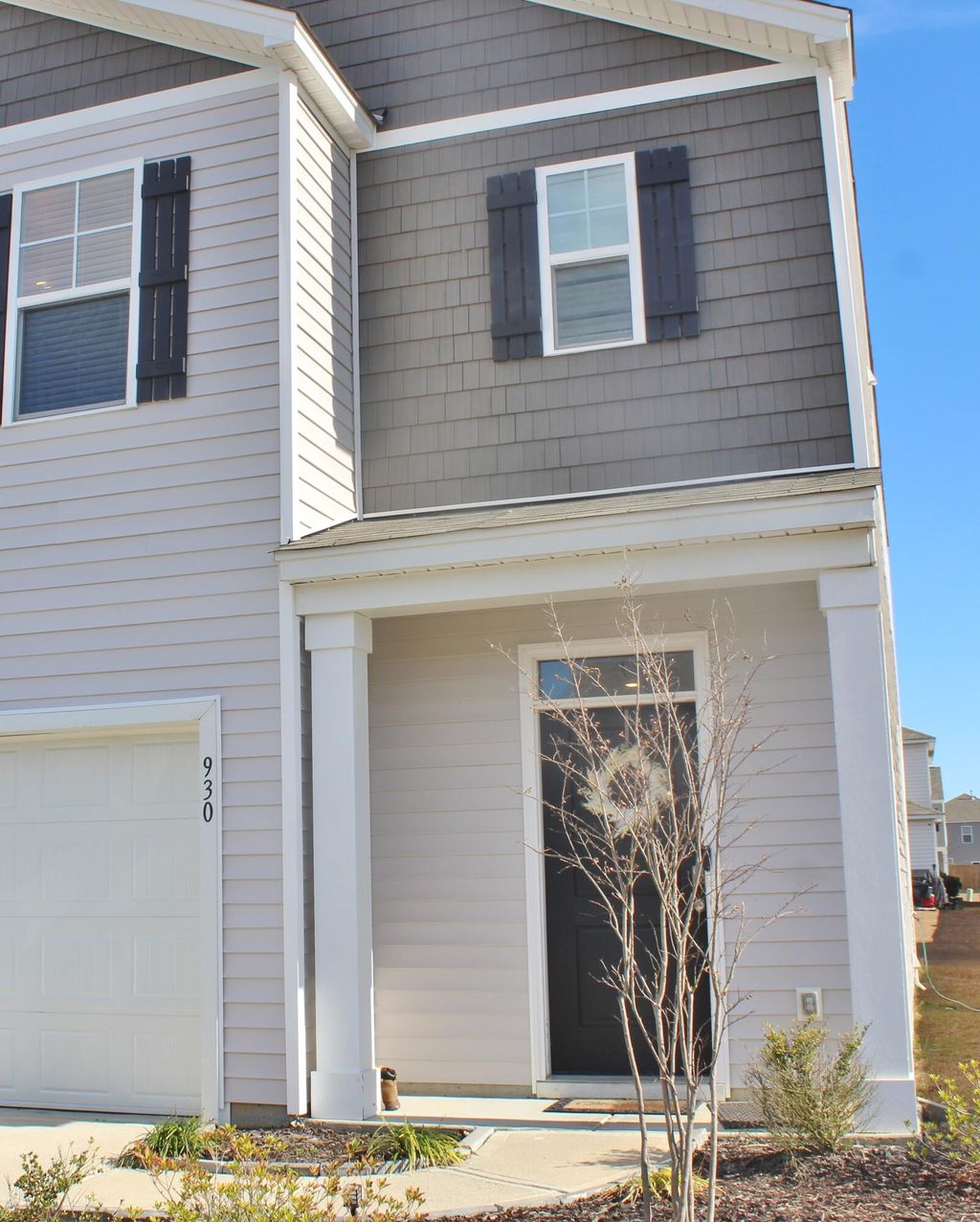 Photo of 930 Woodside Creek Lane, Summerville, SC 29486 (MLS # 26000042)