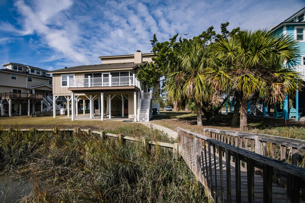 Photo of 3603 Bay Point Drive, Edisto Island, SC 29438 (MLS # 25026196)