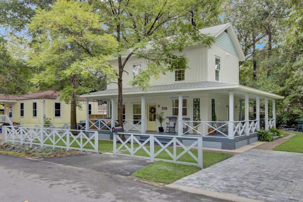 Photo of 519 Tamarack Street, Charleston, SC 29407 (MLS # 25027961)