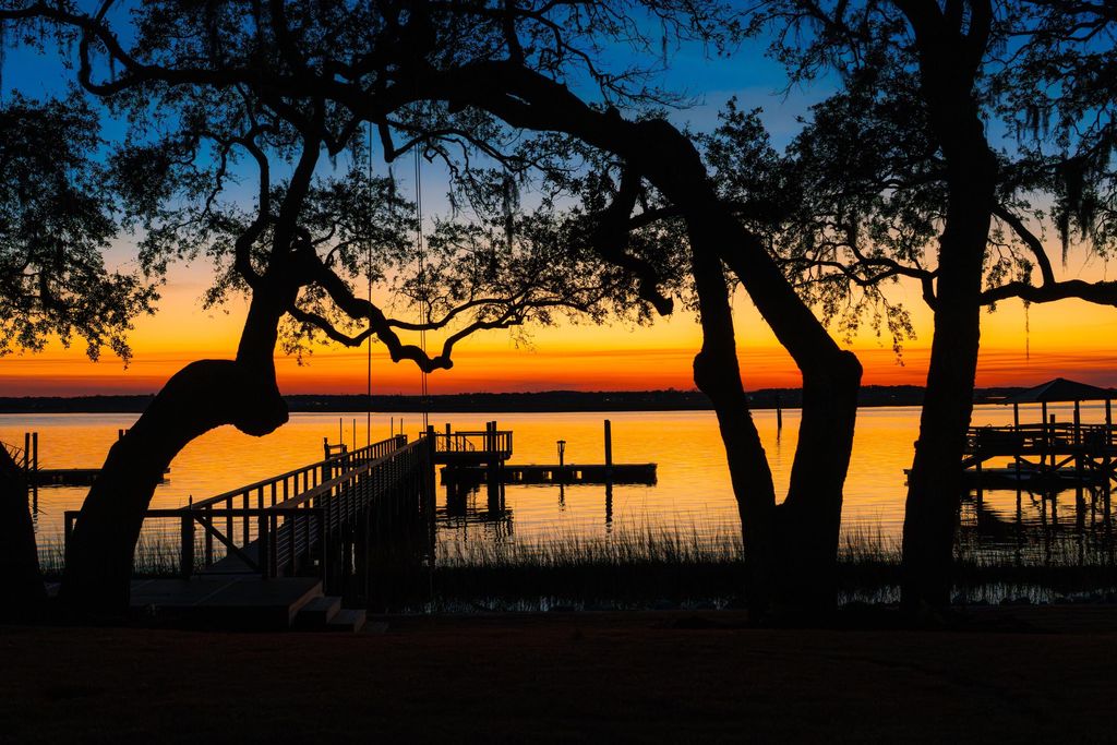 Photo of 111 Riverland Drive, Charleston, SC 29412 (MLS # 26005586)