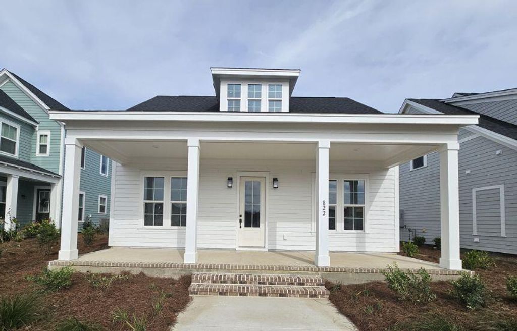 Photo of 822 Gentle Breeze Drive, Summerville, SC 29486 (MLS # 25013438)