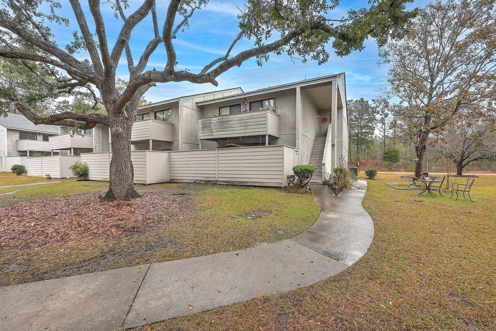 Photo of 403 Greencastle Drive, Goose Creek, SC 29445 (MLS # 25031935)