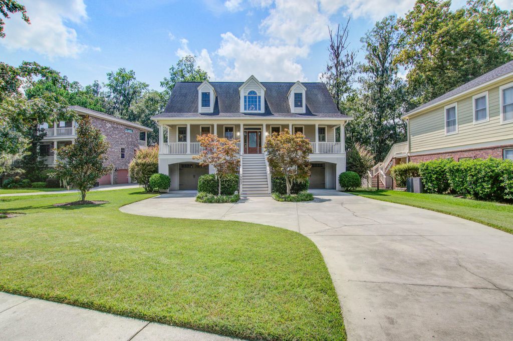 Photo of 8657 Refuge Point Circle, North Charleston, SC 29420 (MLS # 26012684)