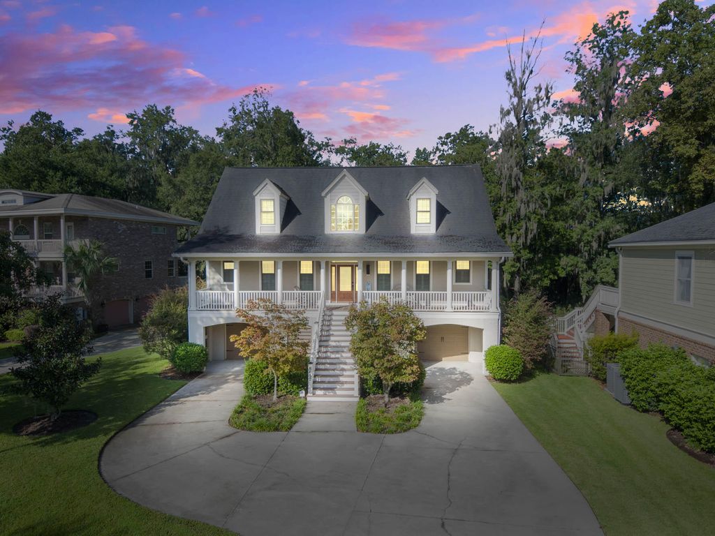 Photo of 8657 Refuge Point Circle, North Charleston, SC 29420 (MLS # 26012684)