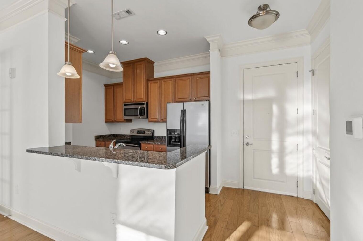 200 River Landing B 403