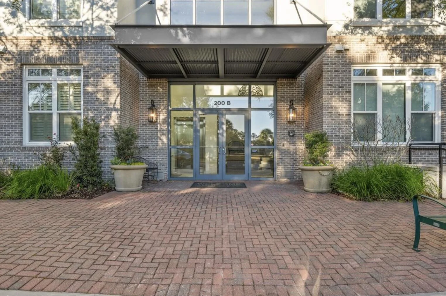 200 River Landing Dr Unit B 403