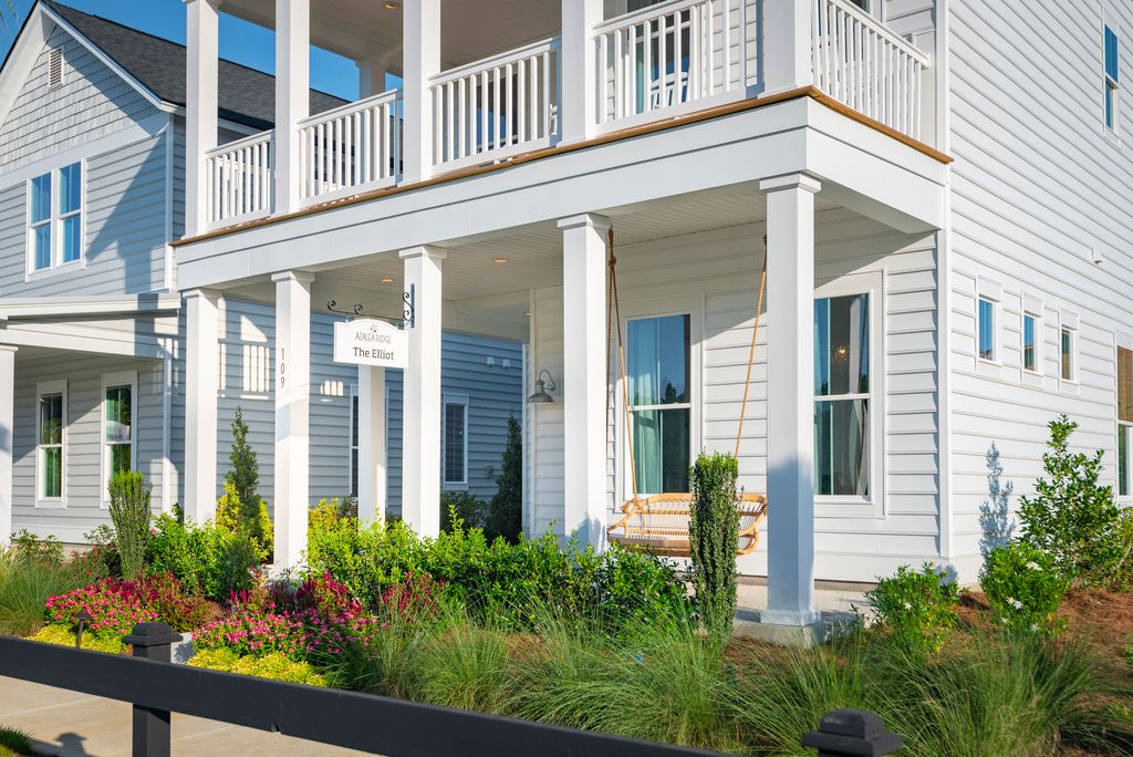 Photo of 984 Scotch Bonnet Way, Summerville, SC 29485 (MLS # 26007550)