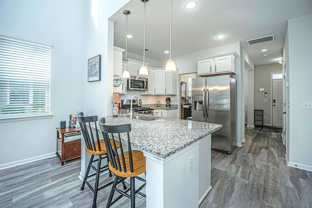 Photo of 618 Hilchot Drive, Summerville, SC 29486 (MLS # 25027466)