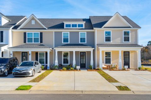 A home in Moncks Corner