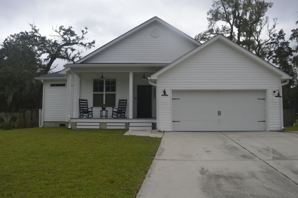 Photo of 2002 Kay Street, Johns Island, SC 29455 (MLS # 25027939)