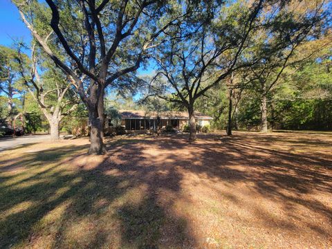 A home in Summerville