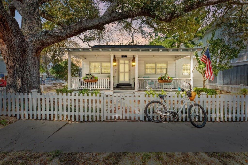 Photo of 1402 Thompson Avenue, Sullivans Island, SC 29482 (MLS # 26007003)