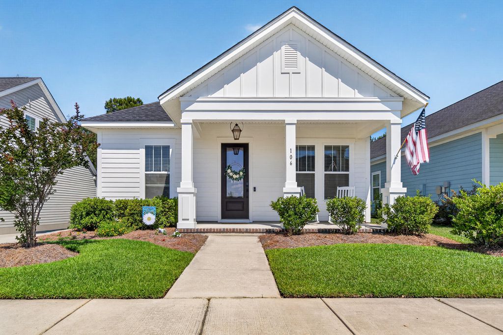 Photo of 106 Grimball Street, Summerville, SC 29486 (MLS # 26014689)