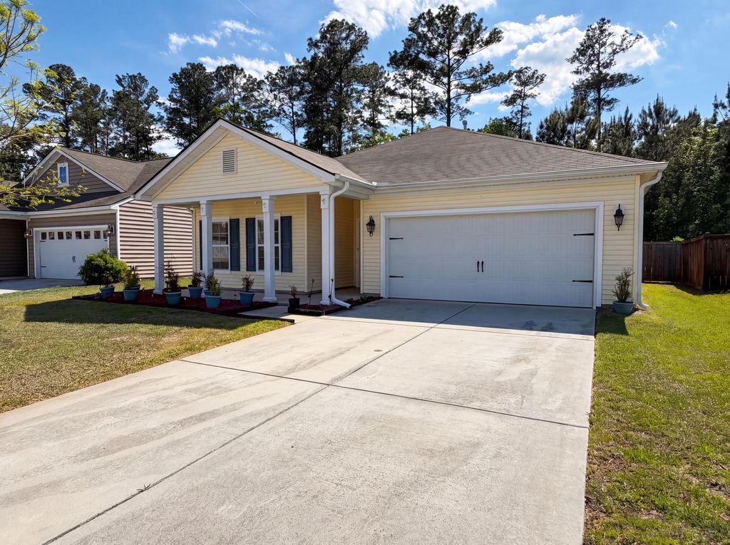 Photo of 537 Nandina Drive, Goose Creek, SC 29445 (MLS # 26011070)
