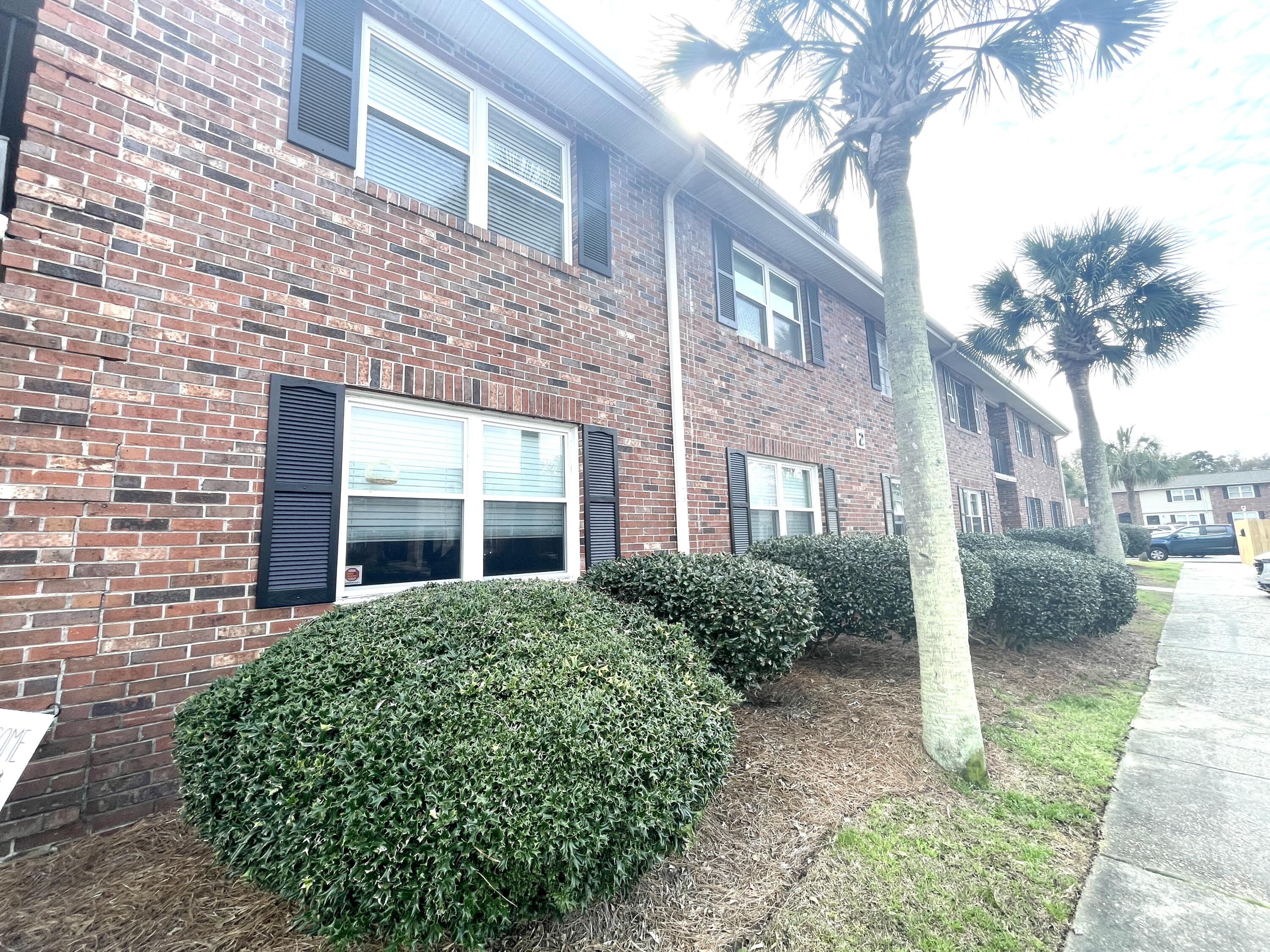 415 Parkdale Drive 2a