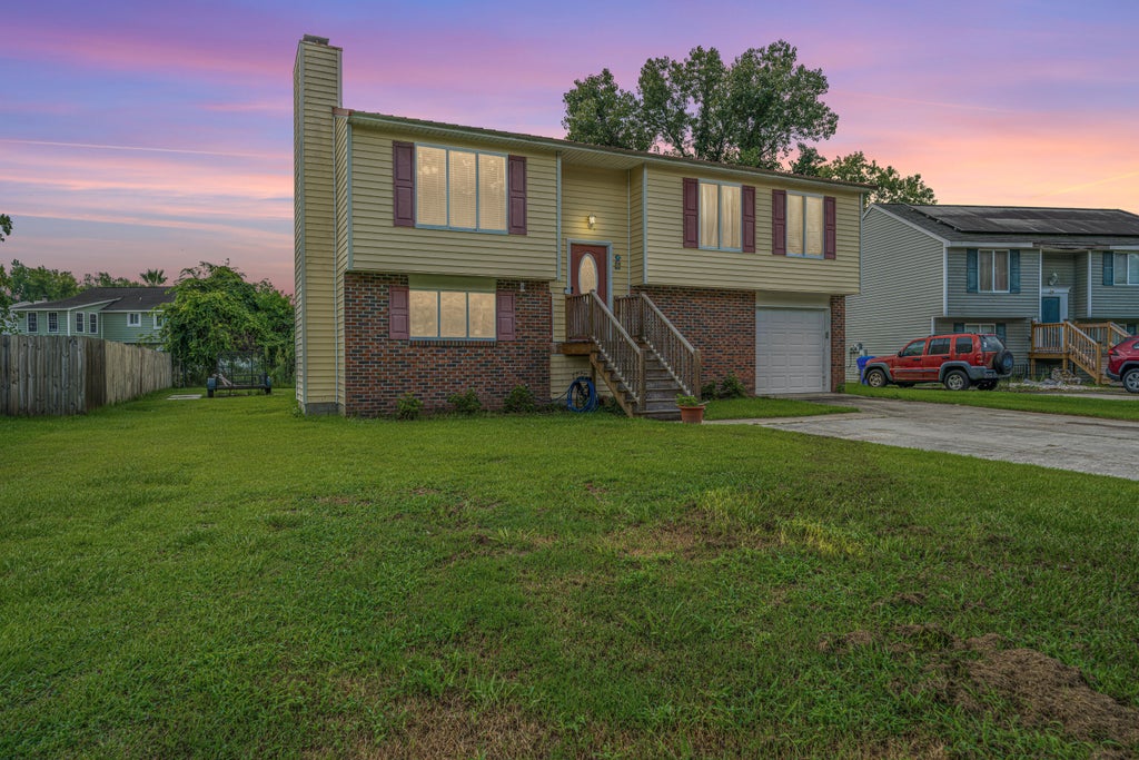 Photo of 4921 Sierra Court, North Charleston, SC 29418 (MLS # 26027948)