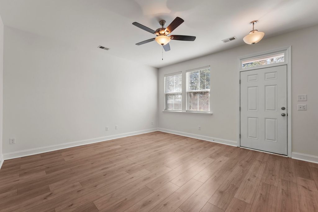 Photo of 123 Boone Street, Summerville, SC 29483 (MLS # 26002879)