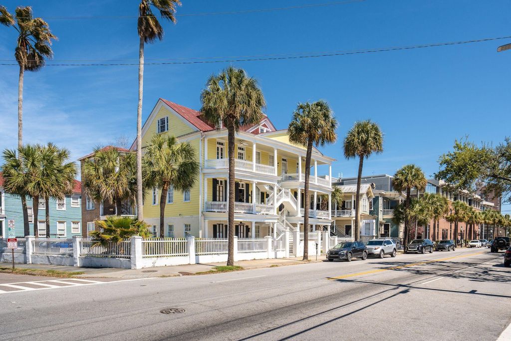 Photo of 212 Calhoun Street #C, Charleston, SC 29401 (MLS # 26007923)