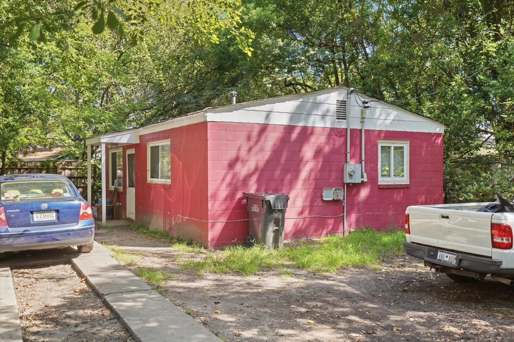 Photo of 2906 Alabama Drive, North Charleston, SC 29405 (MLS # 26026648)