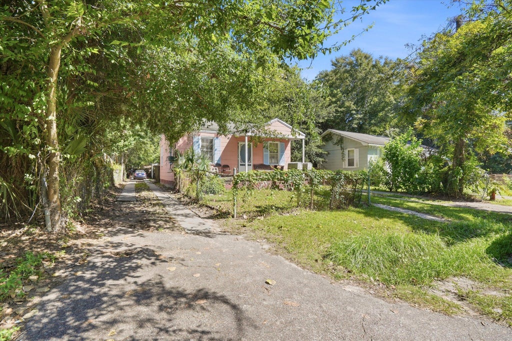 Photo of 2906 Alabama Drive, North Charleston, SC 29405 (MLS # 26026648)