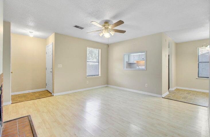 155 Dorchester Manor Boulevard A & B