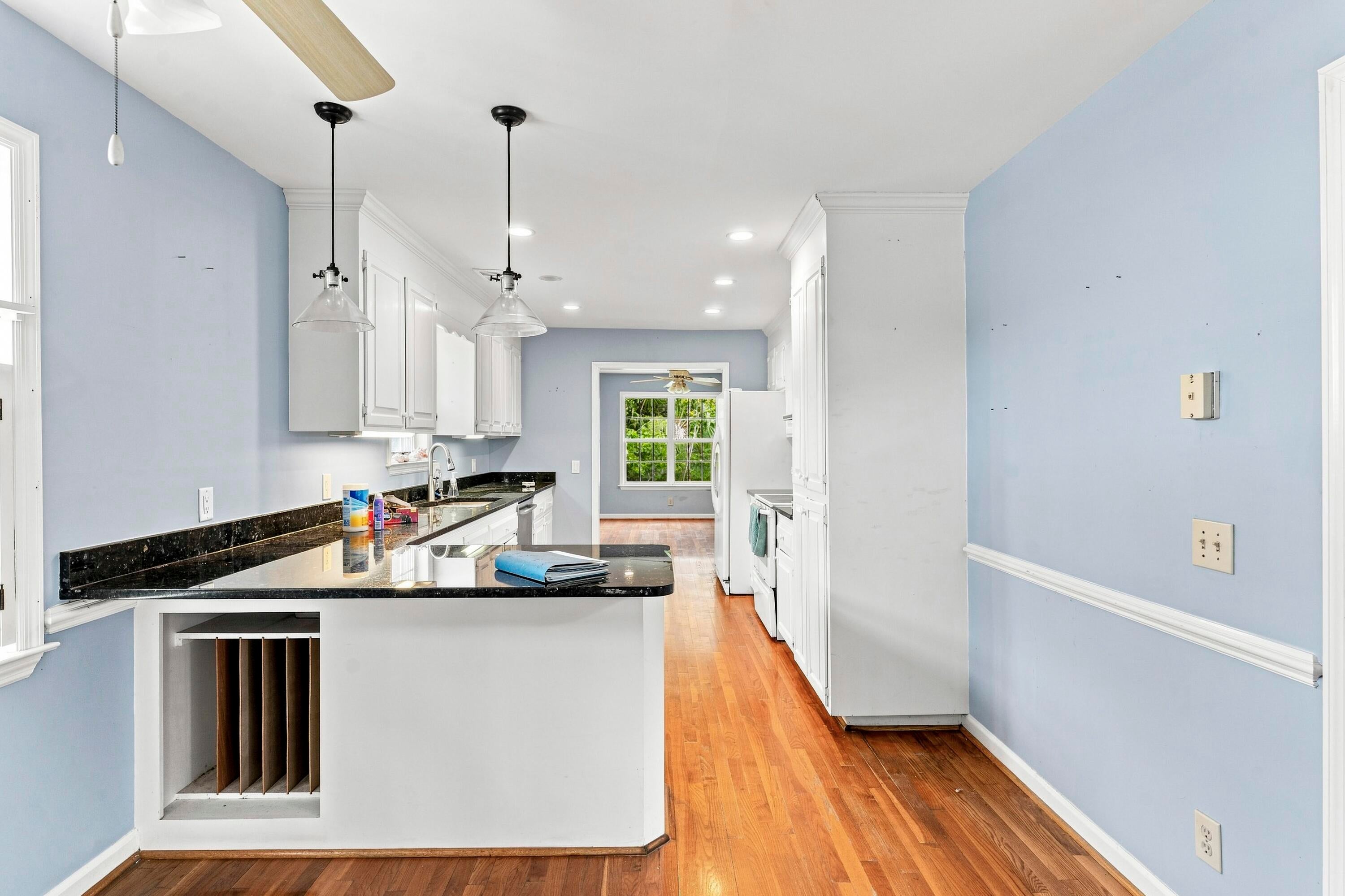 514 W Beach