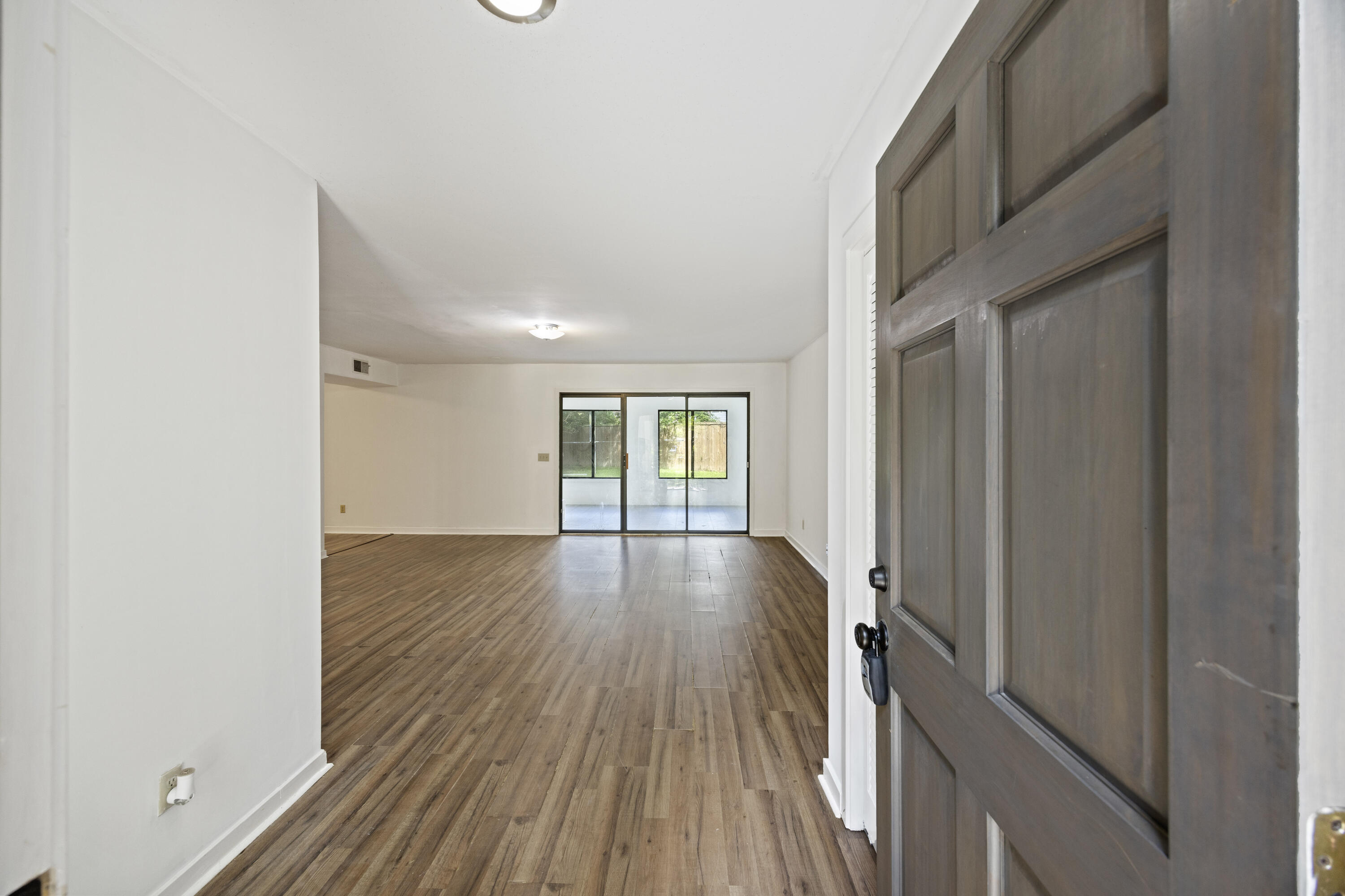 9 Stallion Court