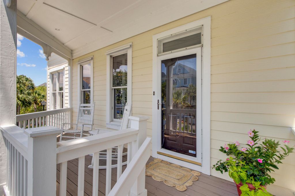 Photo of 1647 Marsh Harbor Lane, Mount Pleasant, SC 29464 (MLS # 25014207)