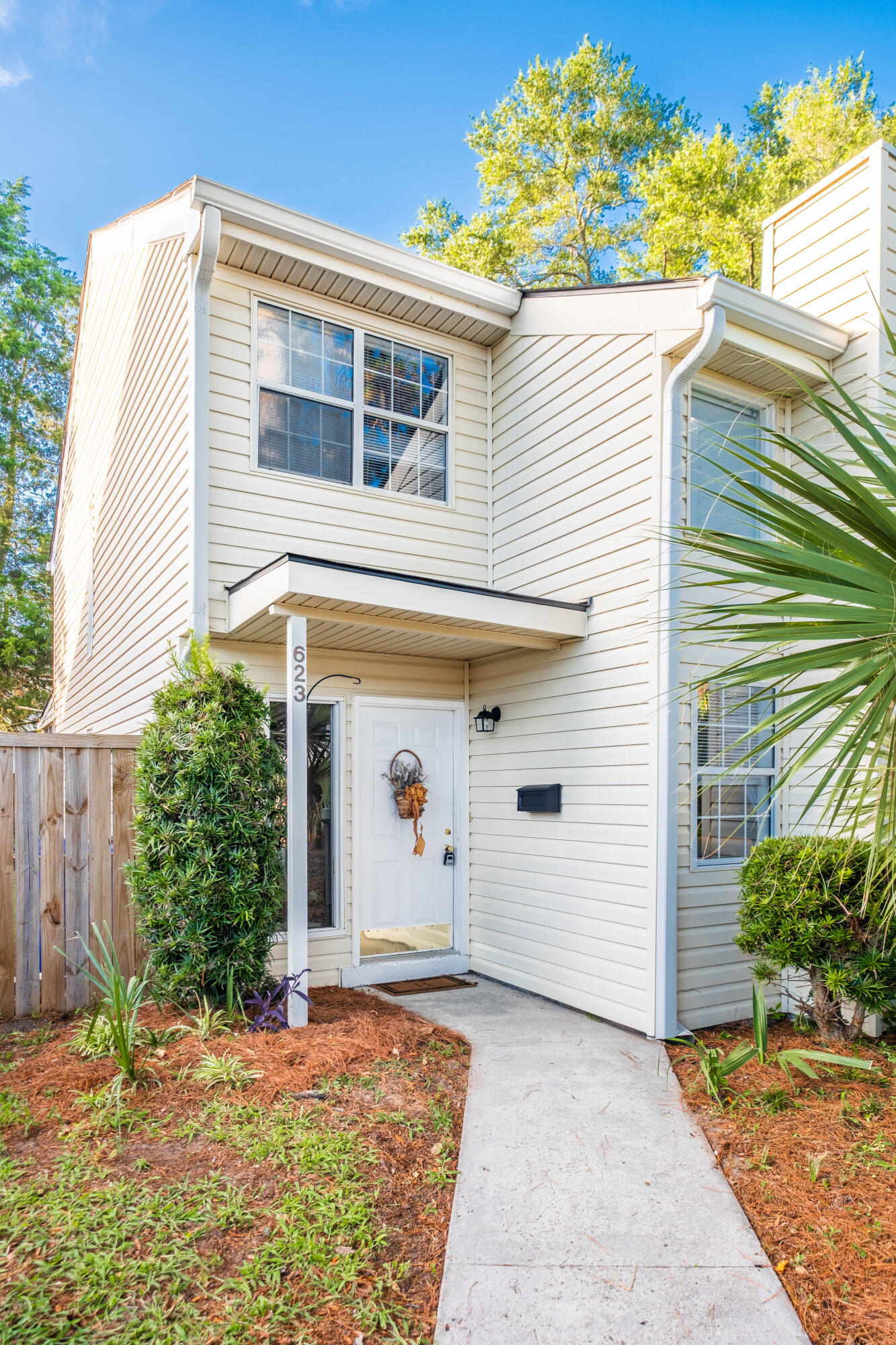 623 Bay Tree Court