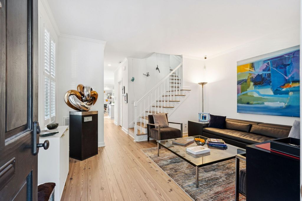 Photo of 15 Elizabeth Street, Charleston, SC 29403 (MLS # 26002282)