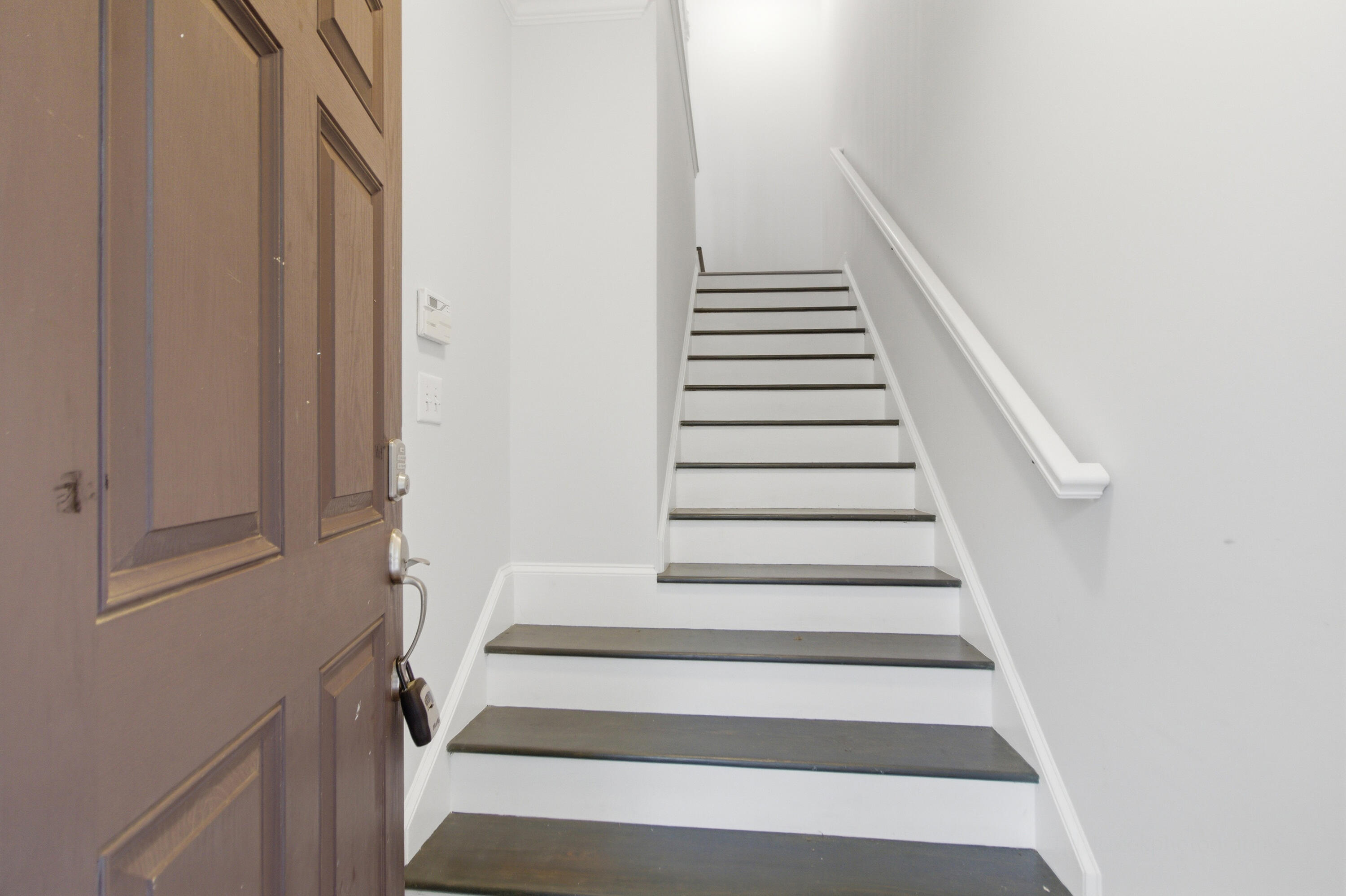 147 Palm Cove Way