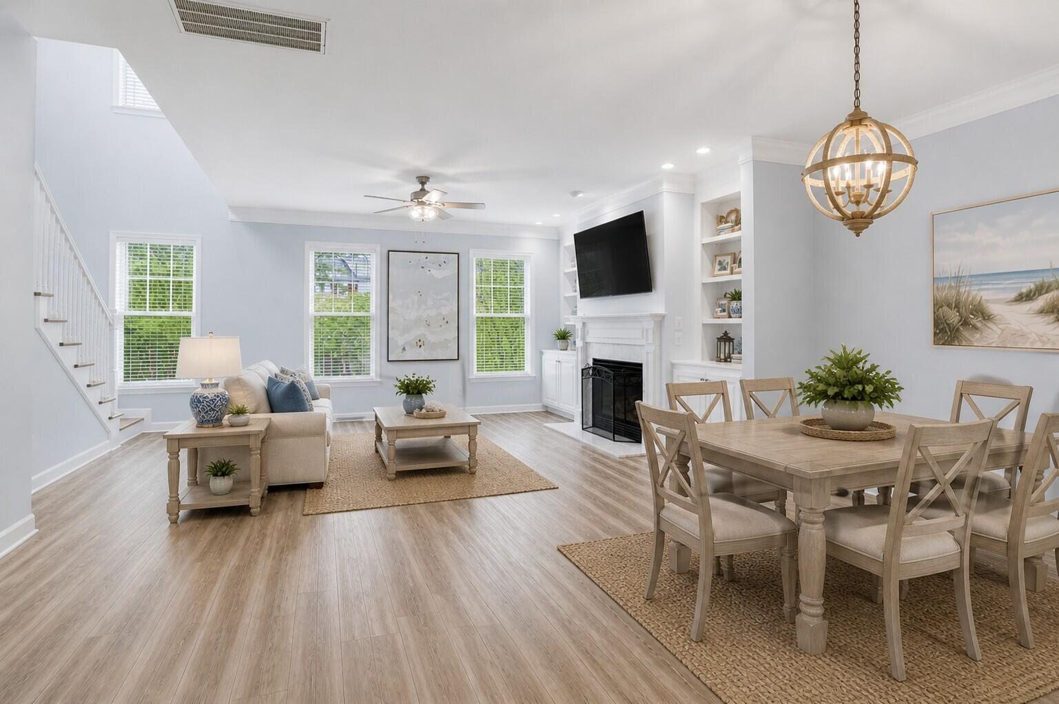 147 Palm Cove Way