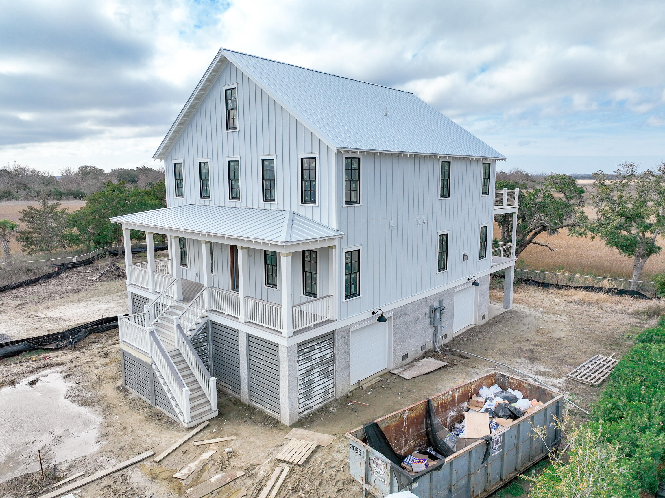 815 Dunham Street