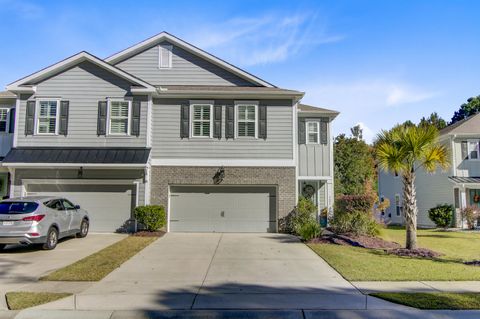 Photo of 1604 Mermentau Street, Mount Pleasant, SC 29466 (MLS # 25032169)