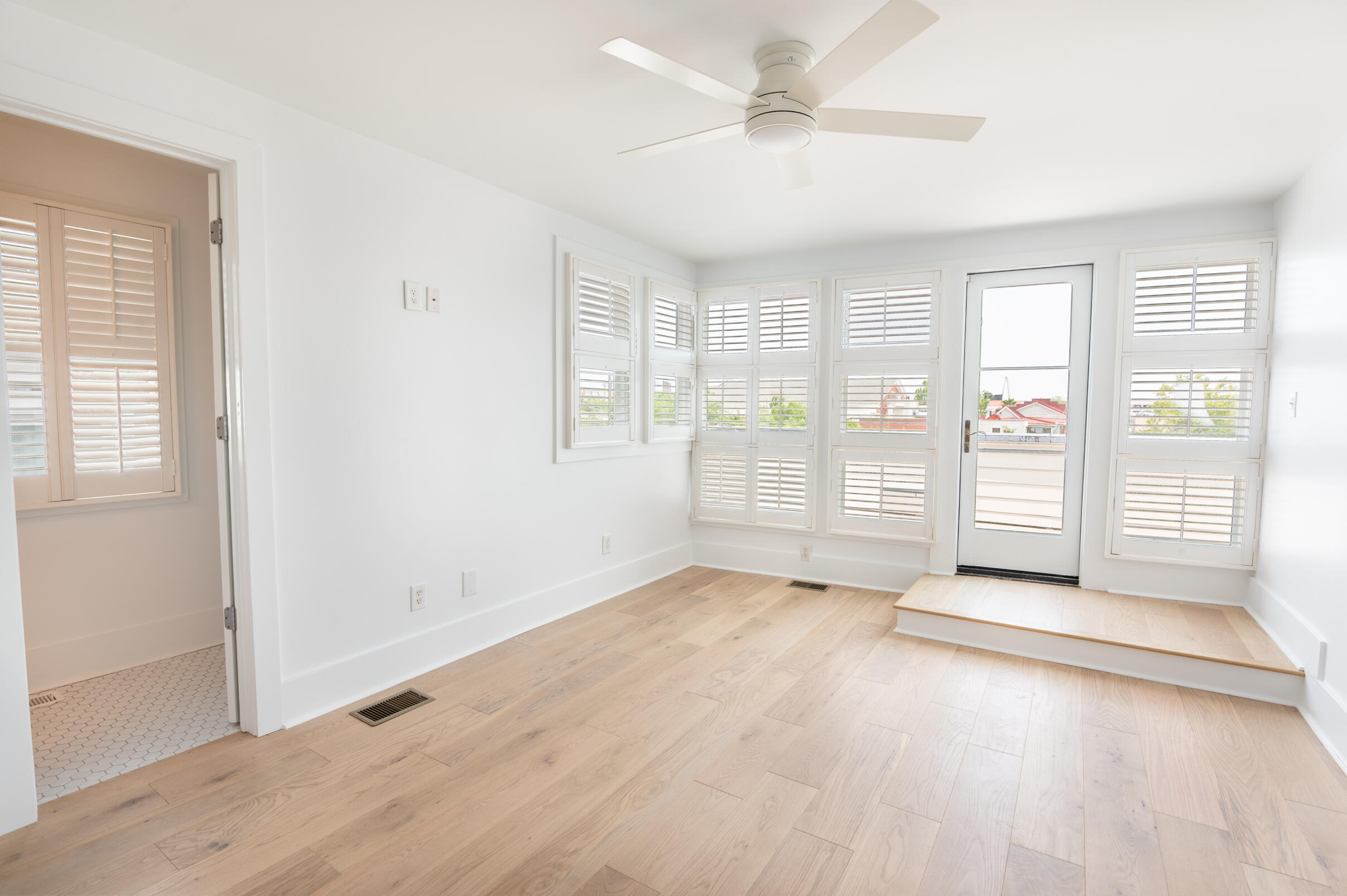 173 Coming Street B