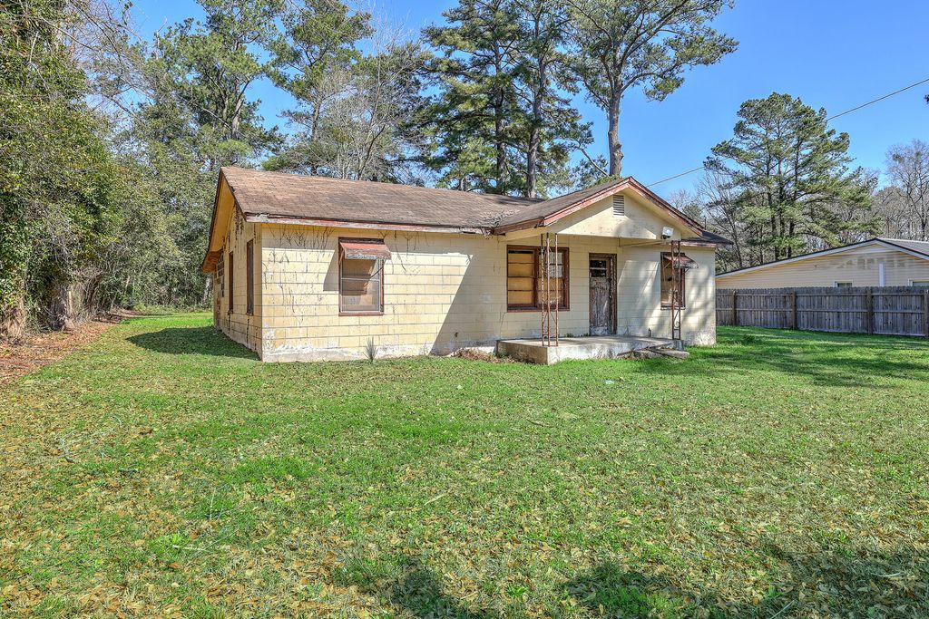 Photo of 700 Peake Street, Holly Hill, SC 29059 (MLS # 26005529)