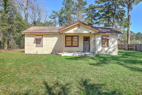 700 Peake Street Holly Hill SC 29059