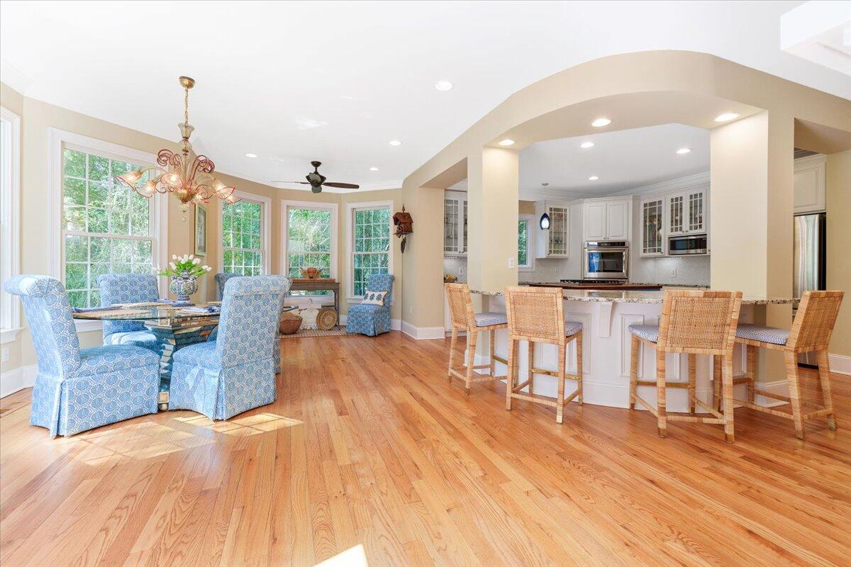 3171 Pignatelli Crescent