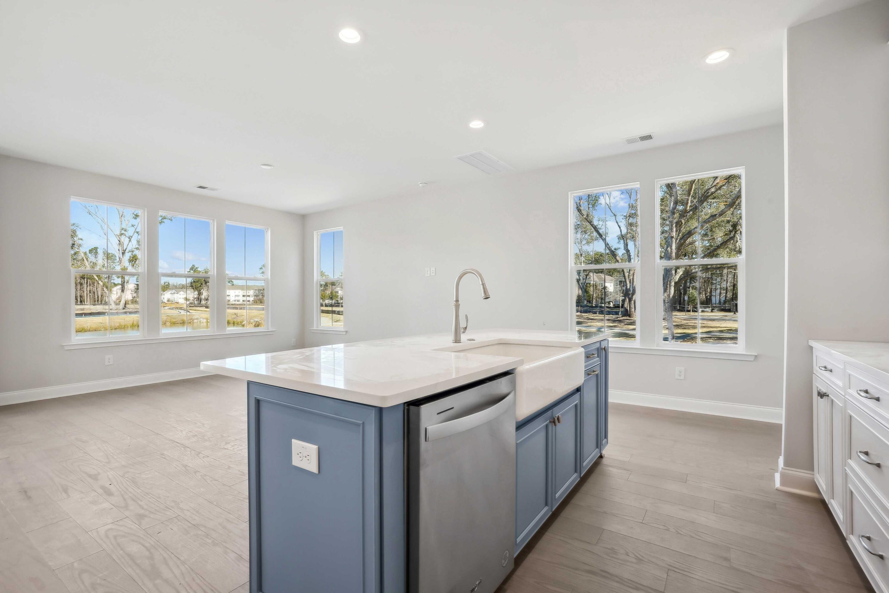 399 Claret Cup Way