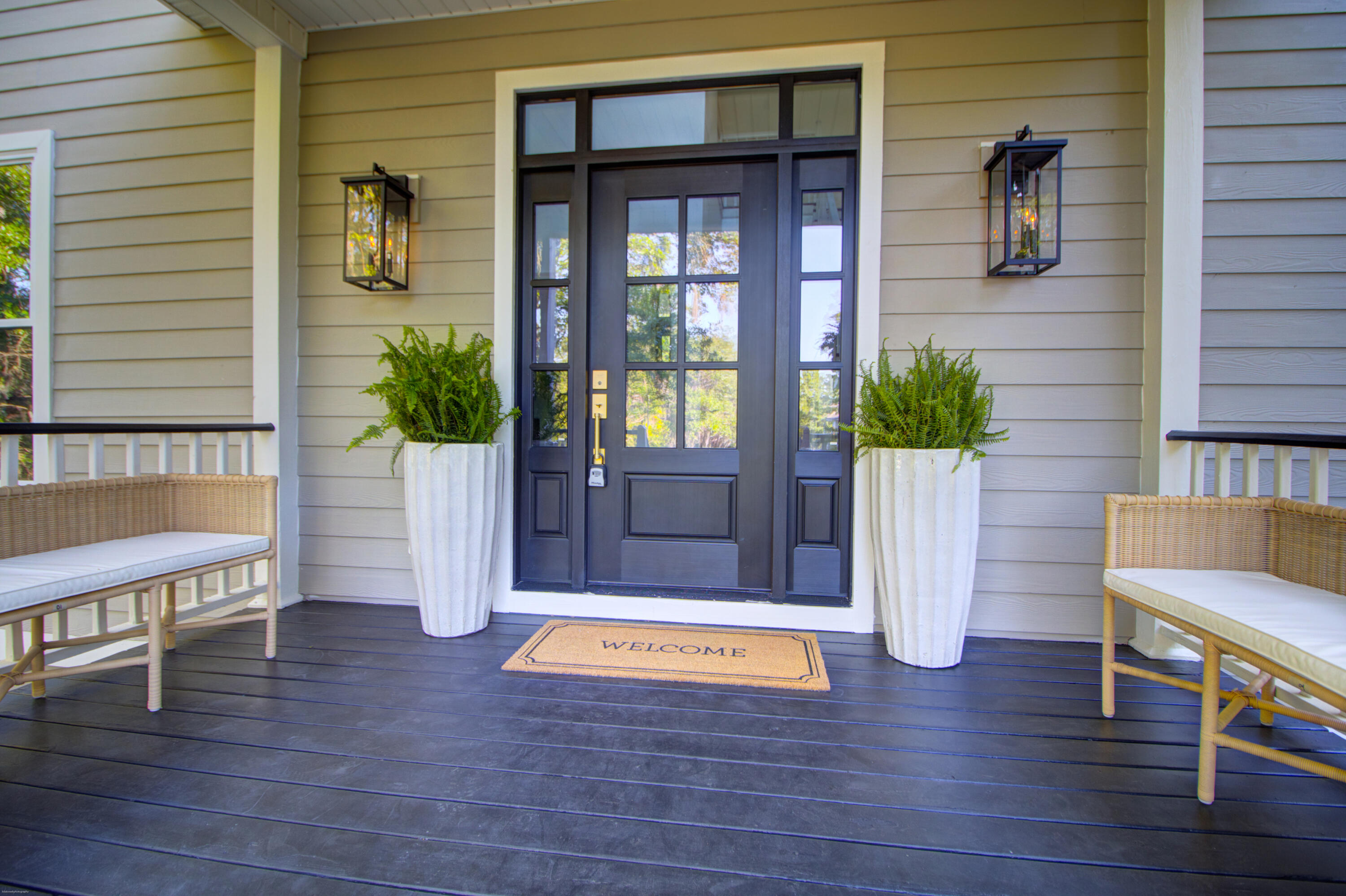 1505 Headquarters Plantation Drive