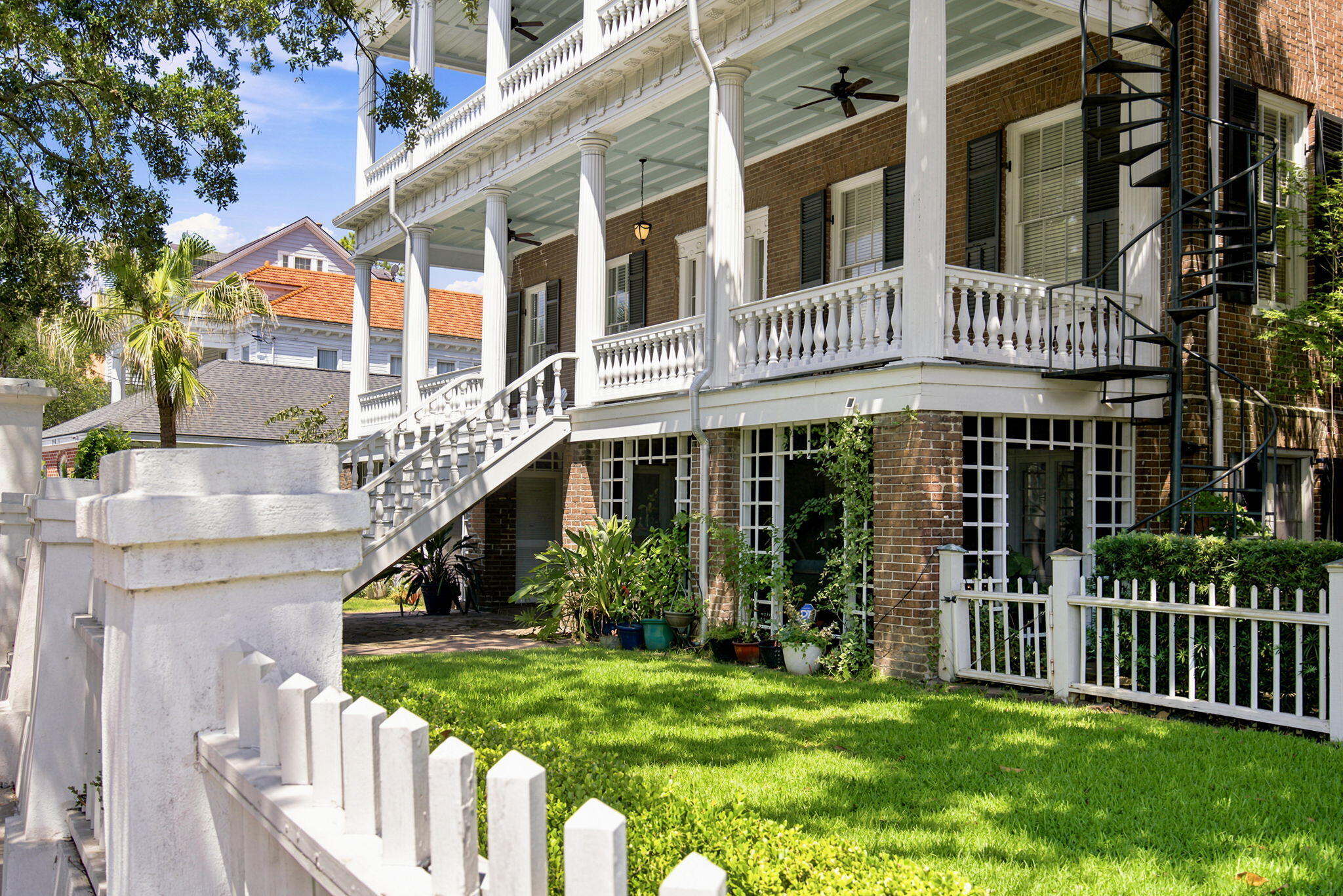 214 Calhoun Street 5