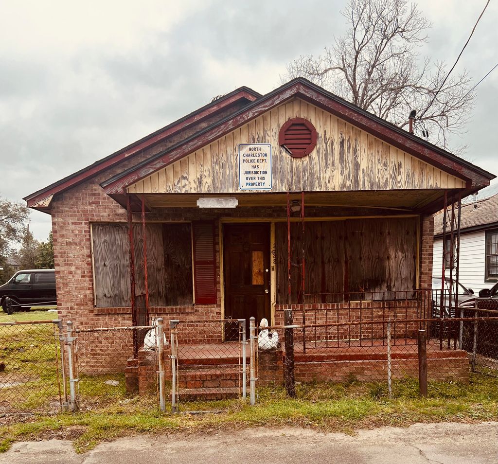 Photo of 2032 Groveland Avenue, North Charleston, SC 29405 (MLS # 26007036)