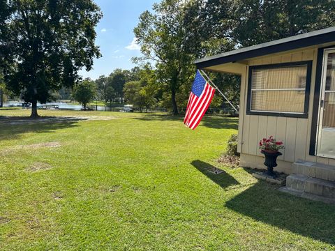 2207 Clubhouse Road, Summerton, SC 29148 - MLS#: 23025806