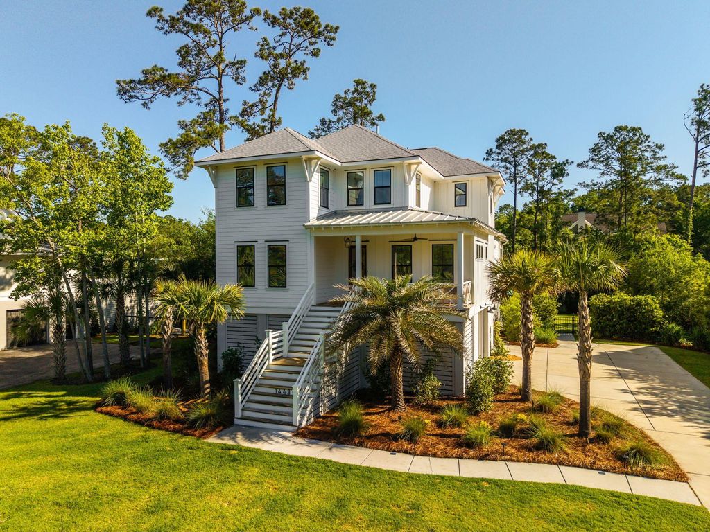 Photo of 1443 Headquarters Plantation Drive, Johns Island, SC 29455 (MLS # 26013119)