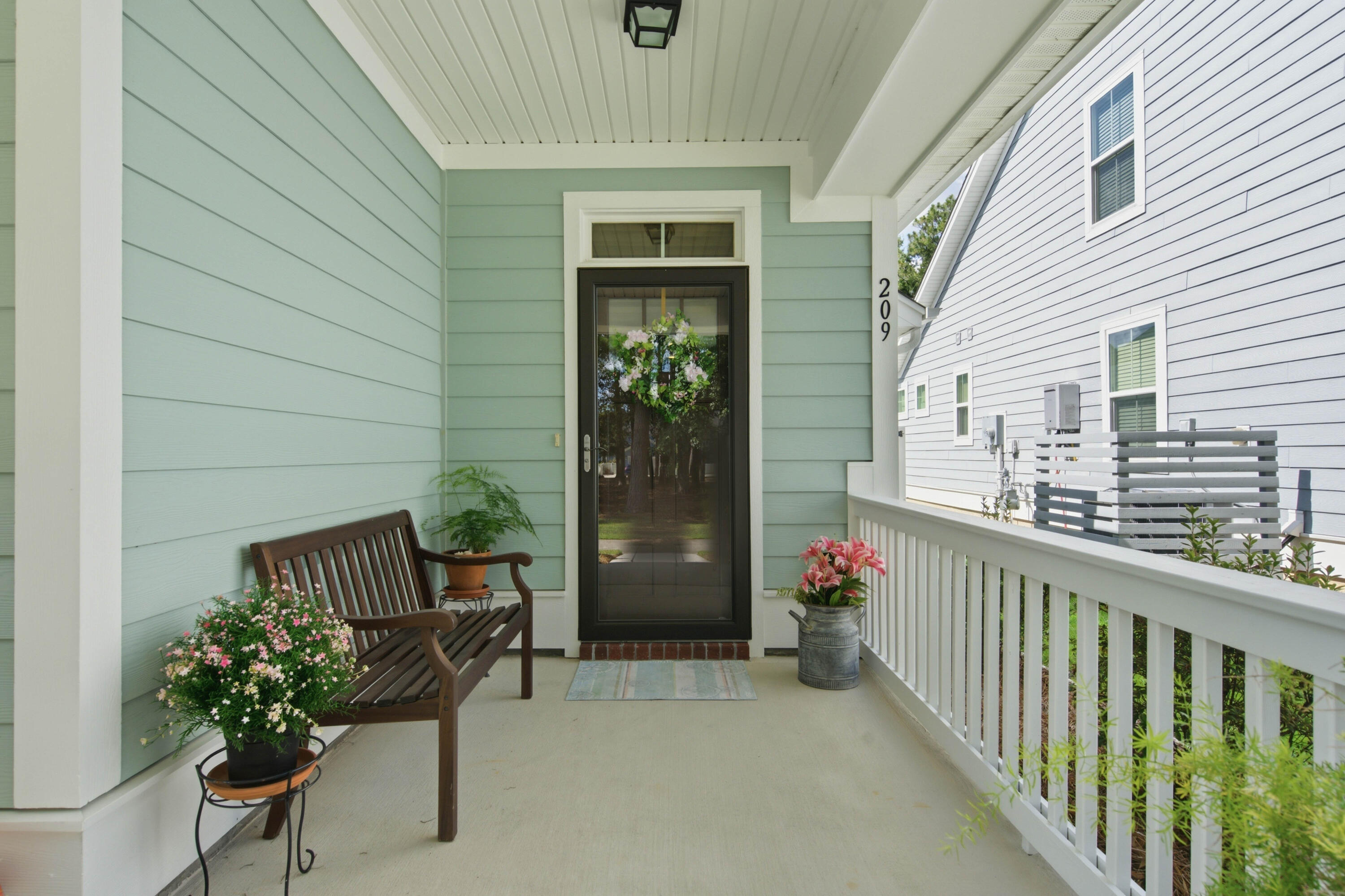 209 Blue Bonnet Street