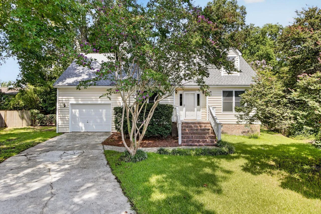 1885 Paddy Place
